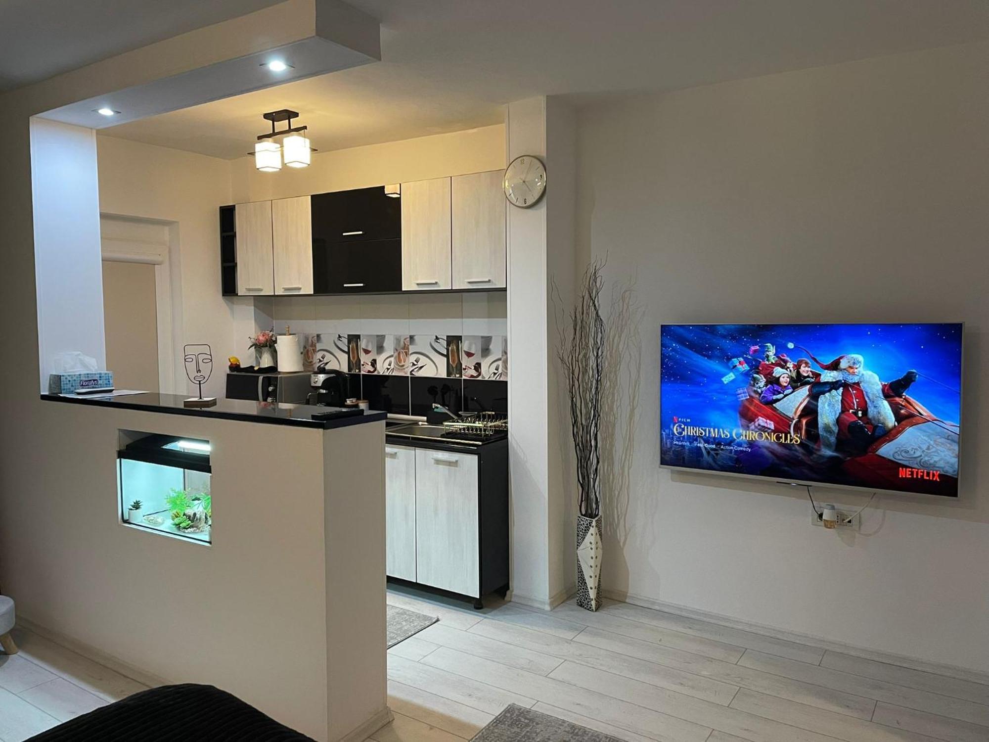 Fancy Studio Arena Nationala Бухарест Экстерьер фото